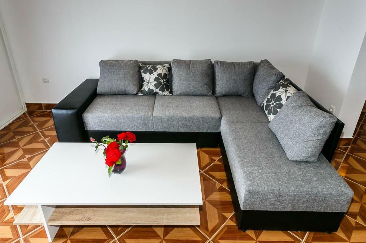 Apartment Aleksandra Malinska Extérieur photo